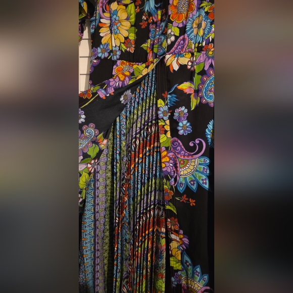 NWT Johnny Was Catriona Black Midi Dress with Colorful Floral Patterns Size L - Picture 4 of 13